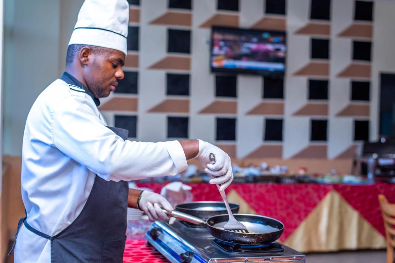 Kigaliview Hotel And Apartments Ngoại thất bức ảnh